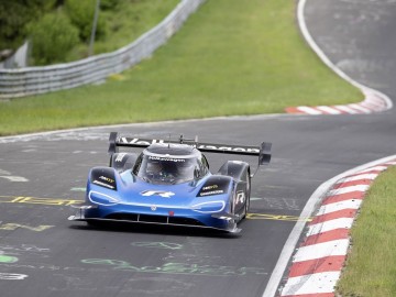 Volkswagen ID.R z nowym rekordem toru N&uuml;rburgring
